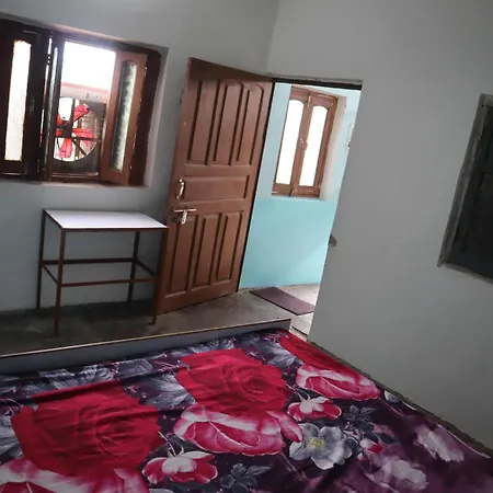Rashi Home Stay Ayodhya Exterior photo