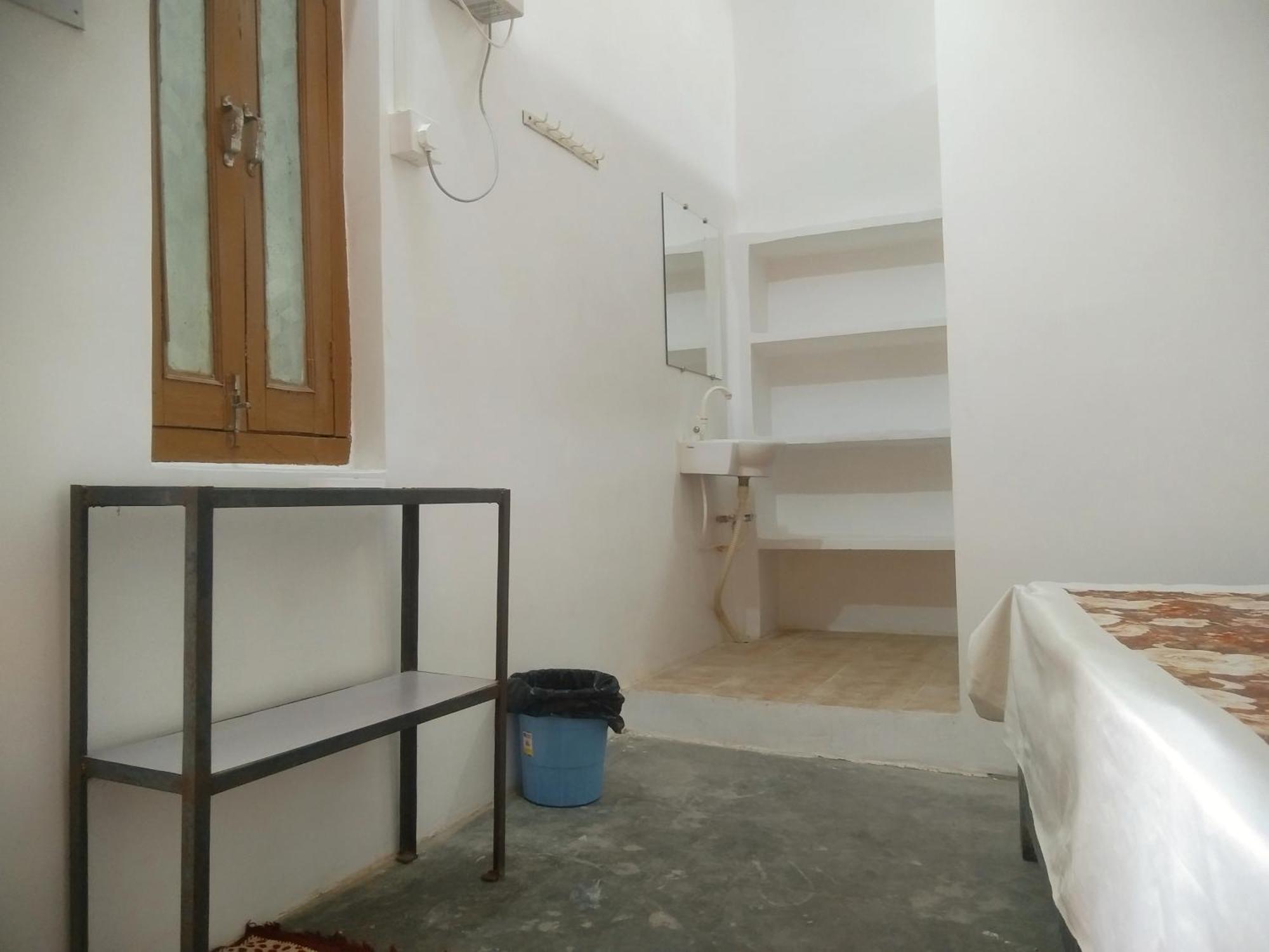 Homestay Rashi *