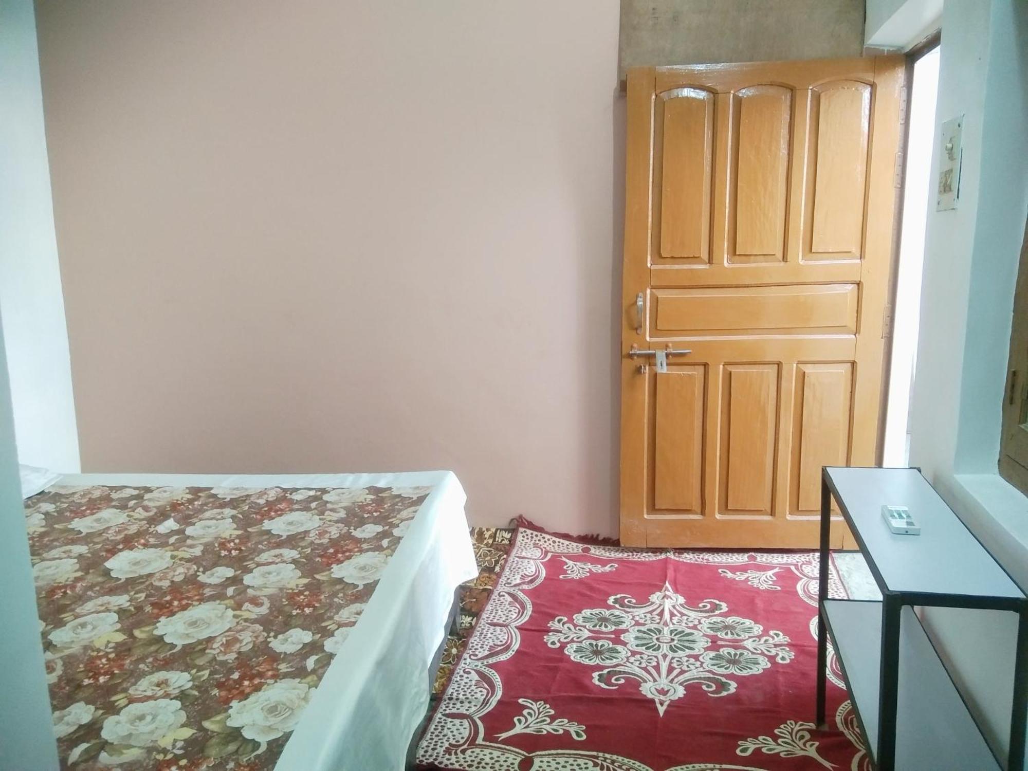 Homestay Rashi *